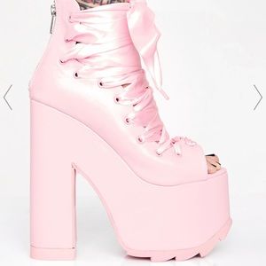 YRU Ballet Baes in Pink